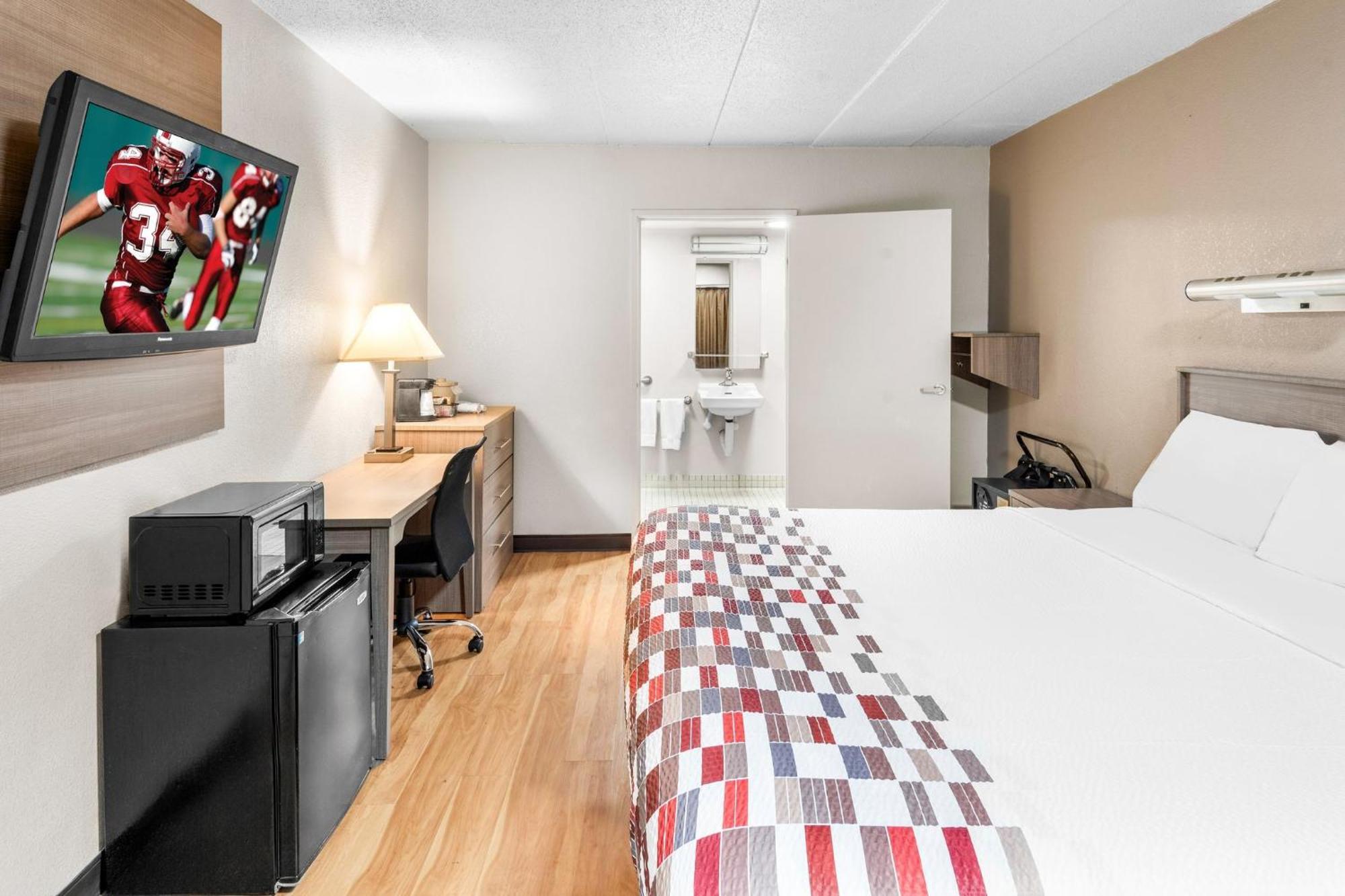 Red Roof Inn Indianapolis North - College Park Екстер'єр фото